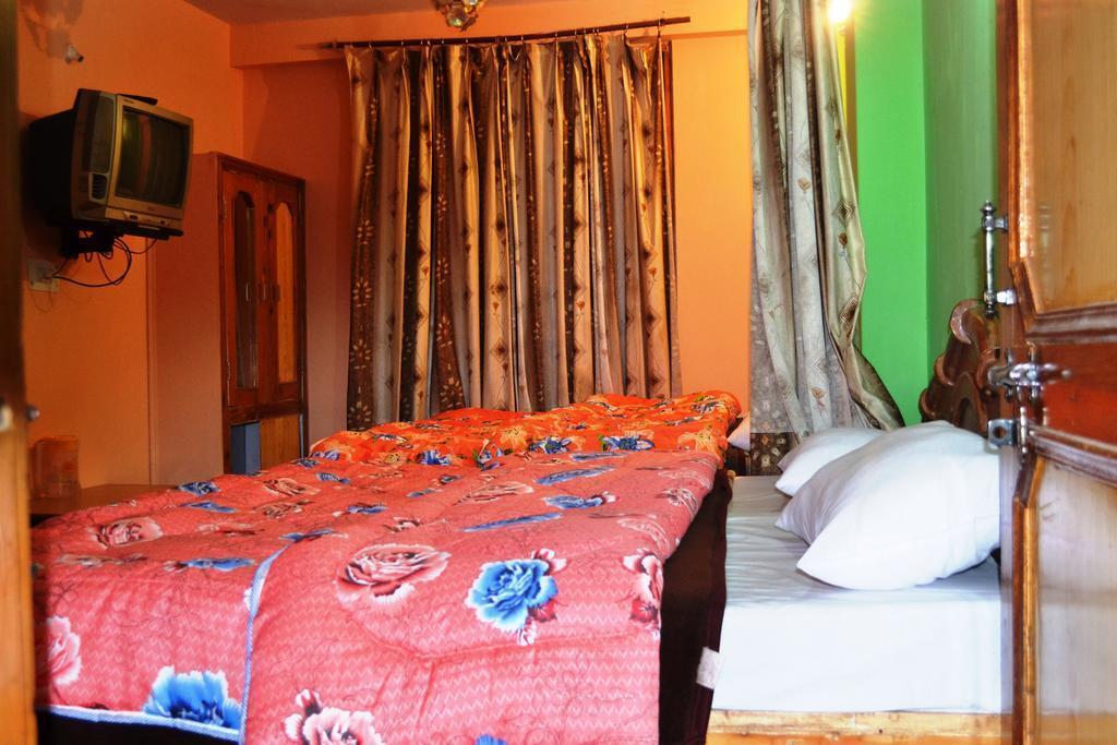 Kunal Hotel & Cottages Manali  Ngoại thất bức ảnh